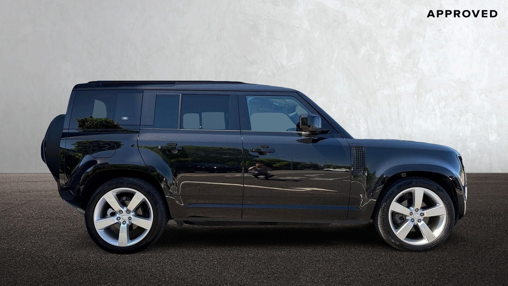 Land Rover Defender 110 3.0 D250 Xs Edition 110 HK24ZVN Black #5