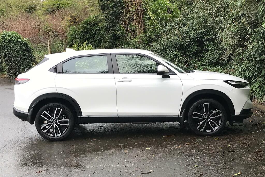 Honda Hr-V Hr-v 1.5 H I-mmd Elegance Suv Hybrid Cv MD73CFK White #6