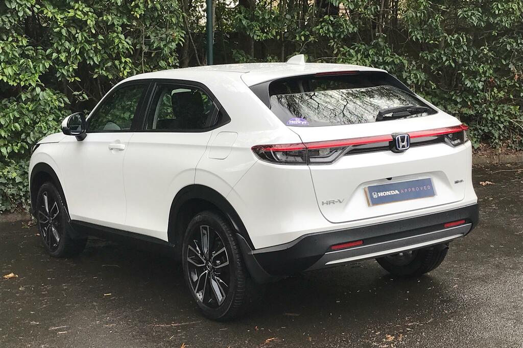 Honda Hr-V Hr-v 1.5 H I-mmd Elegance Suv Hybrid Cv MD73CFK White #4