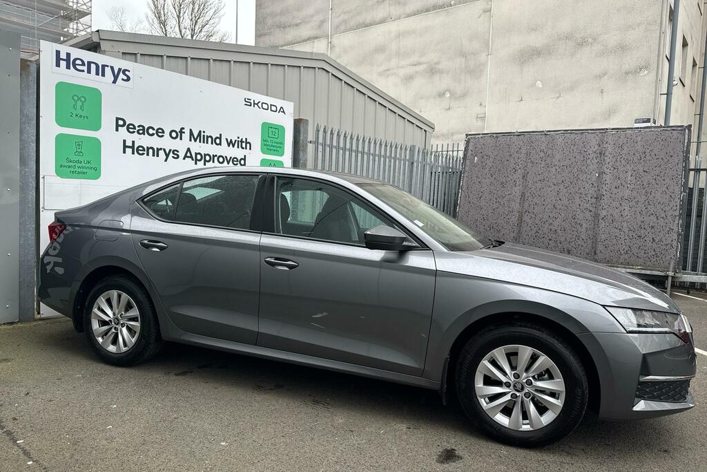 Skoda Octavia Octavia 1.5 Tsi 116Ps Se Technology Hatchback L Grey #4
