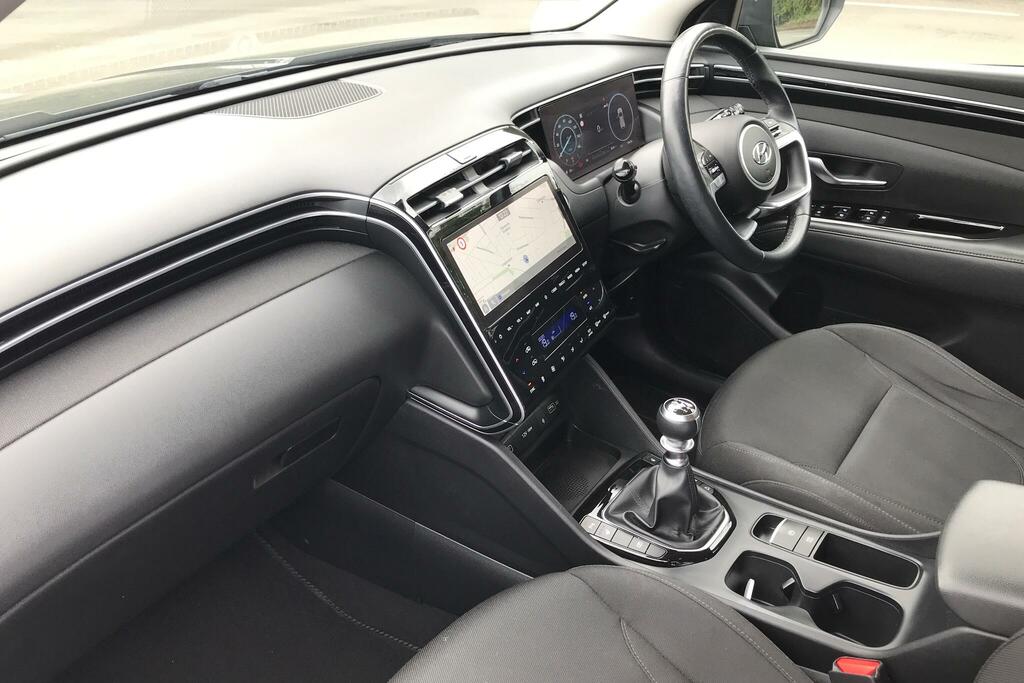 Hyundai Tucson Tucson 1.6 T-gdi Mhev Premium Suv Hybri Black #2