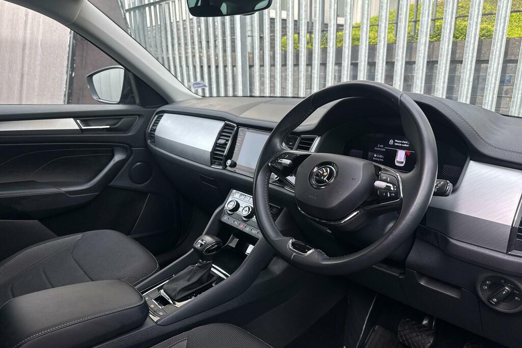 Skoda Kodiaq Kodiaq 1.5 Tsi 150Ps Se Drive 5 Seats SE23VLX Grey #6