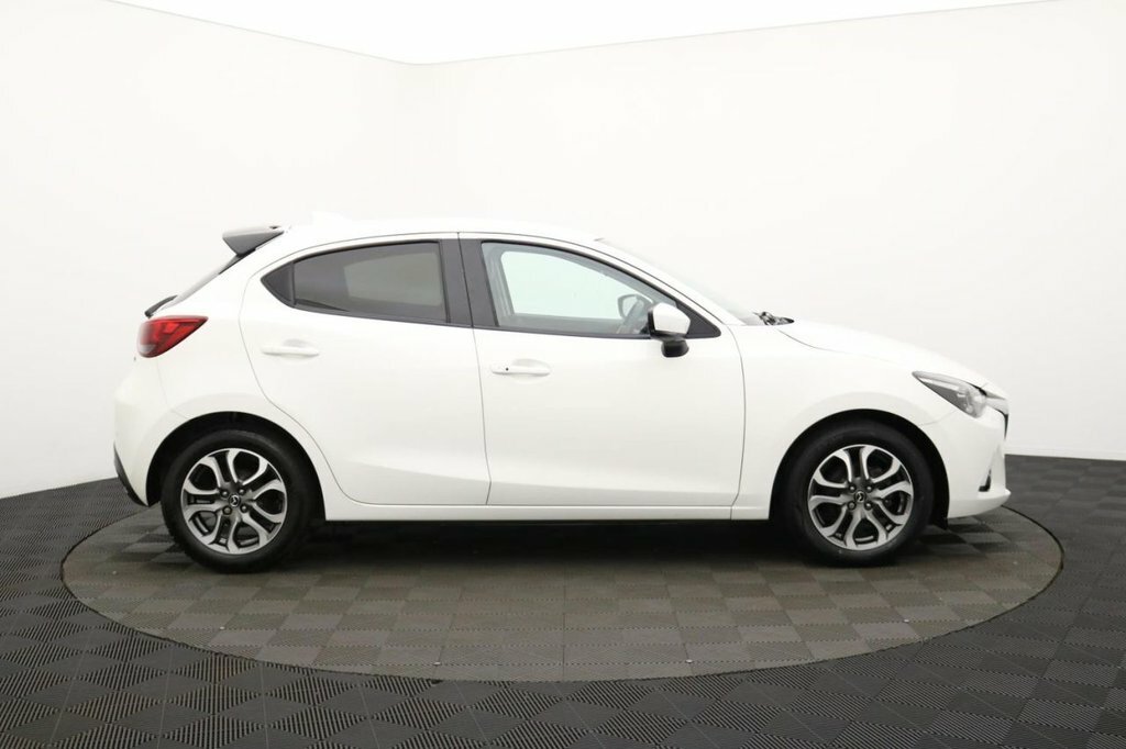 Mazda 2 1.5L Gt Sport Nav DK68FEG White #2