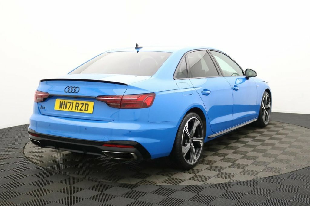 Audi A4 2L Black Edition WN71RZD Blue #4
