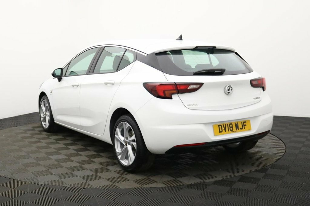 Vauxhall Astra 1.4L Sri Nav DV18WJF White #6