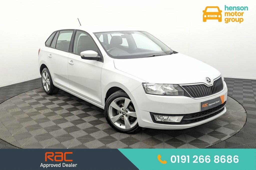 Skoda Rapid Spaceback 1.2L Se Tech White