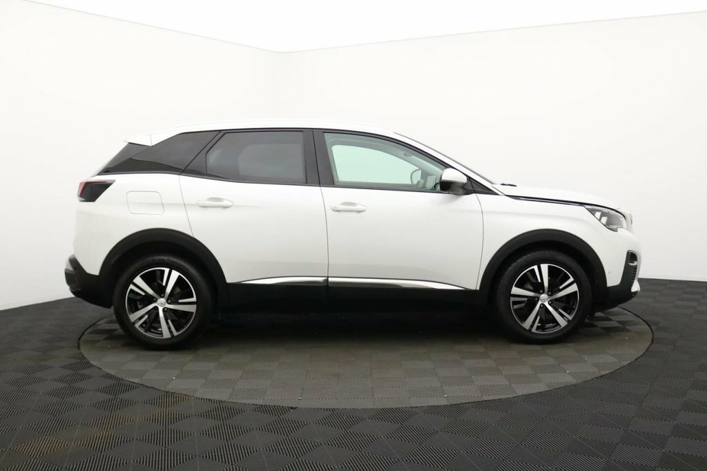 Peugeot 3008 1.2L Allure YD20KJA White #2