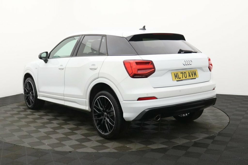 Audi Q2 1.6L Black Edition ML70AVM White #6