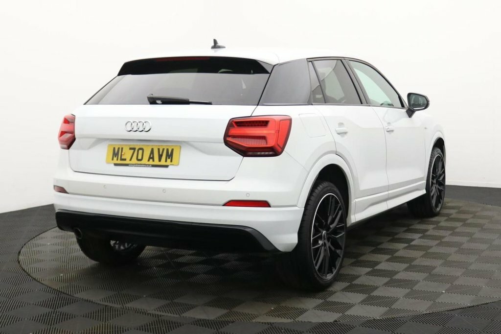 Audi Q2 1.6L Black Edition ML70AVM White #4