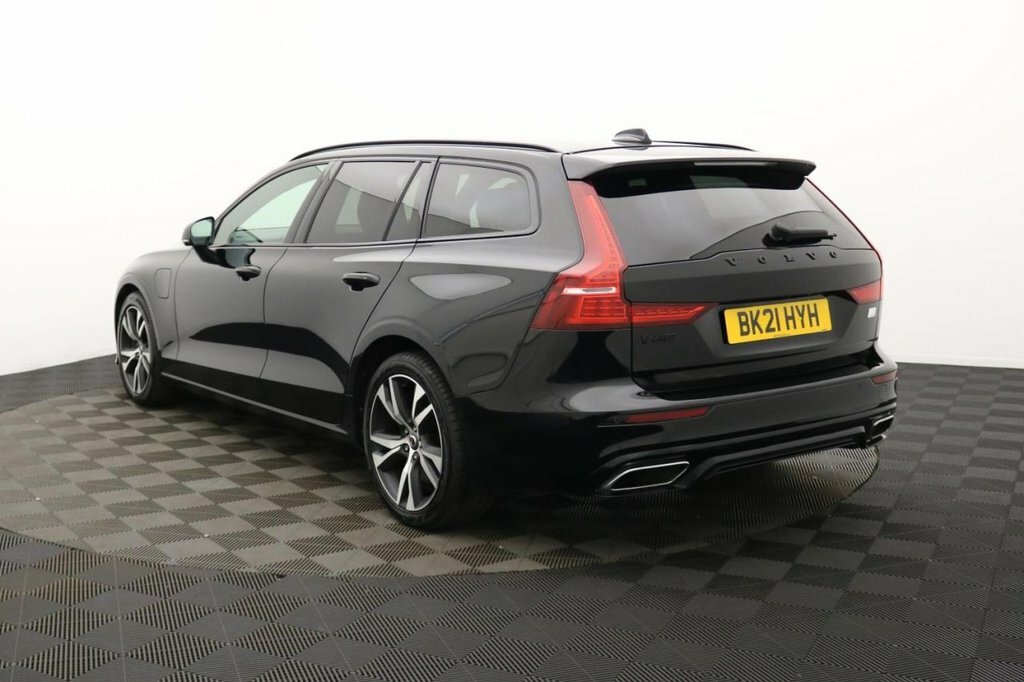 Volvo V60 2L R-design BK21HYH Black #6