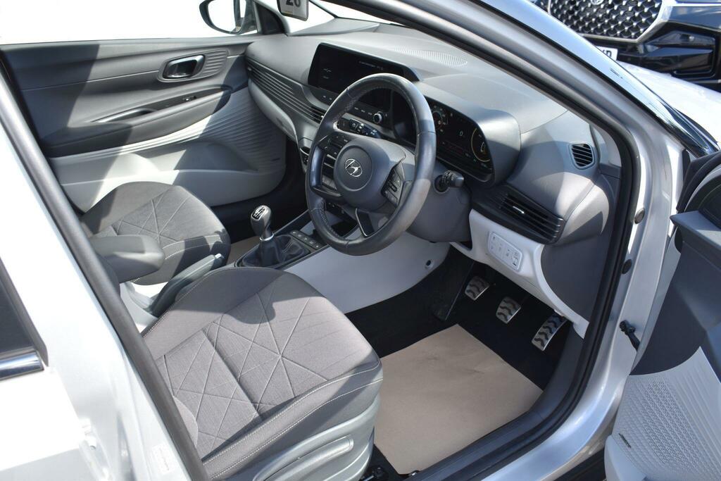 Hyundai Bayon 1.0 T-gdi Mhev Ultimate Euro 6 Ss NV72SBU Silver #5