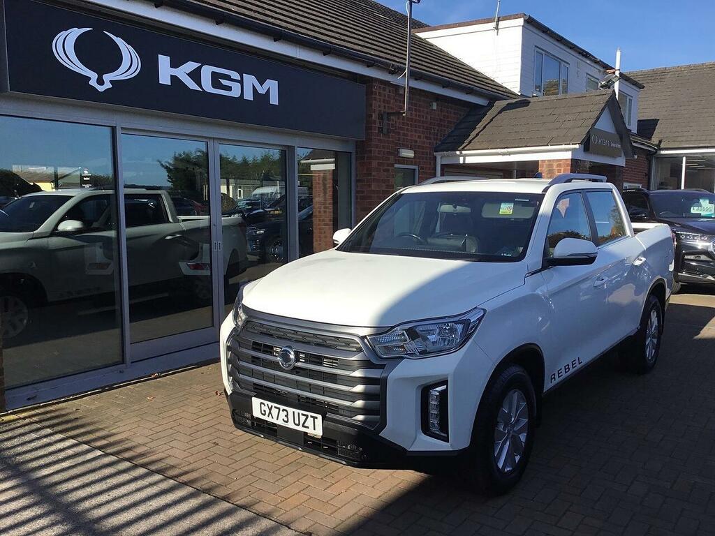 SsangYong Musso 2.2D Rebel Pickup Double Cab 4Wd E White