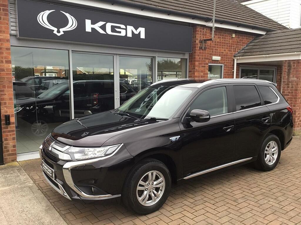 Mitsubishi Outlander 2.4H Twinmotor 13.8Kwh Juro Suv Plug-in 