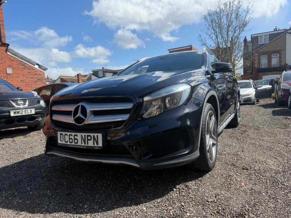 Mercedes-Benz GLA Class 2.1 Gla220d Amg Line 7G-dct 4Matic Euro 6 Ss DC66NPN Black #2