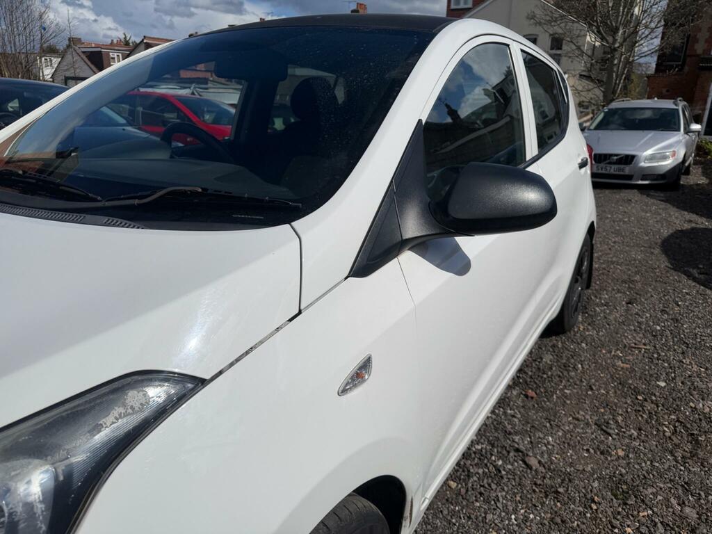 Hyundai I10 1.0 S Euro 5 RX64VNS White #3