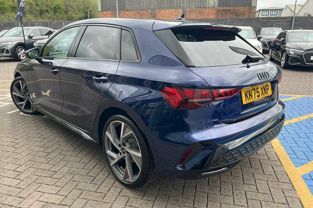 Audi A3 Sportback Black Edition Tfsi 150 Ps S Tronic KN75XNP Black #3