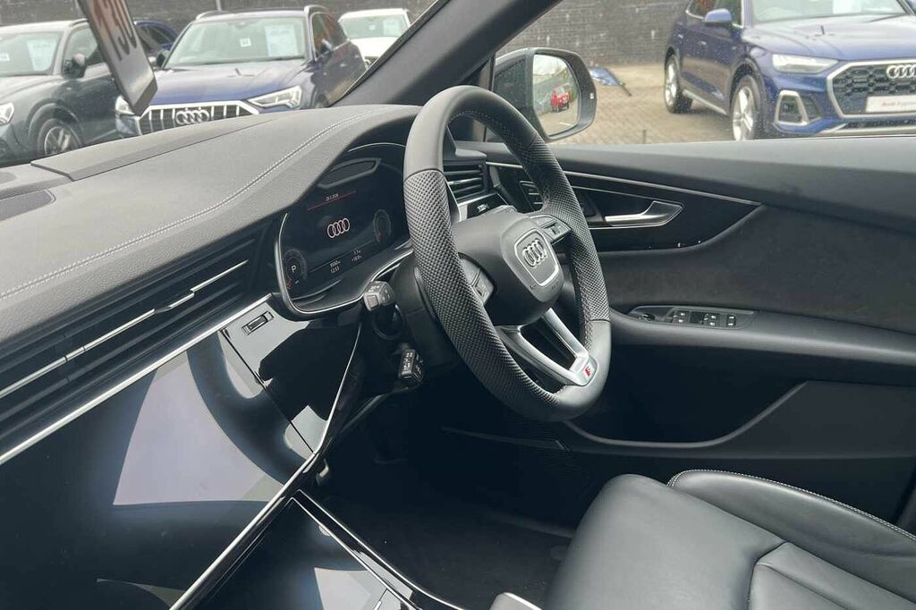 Audi Q8 Suv Black Edition Tdi Quattro 286 Ps Tiptronic Black #2