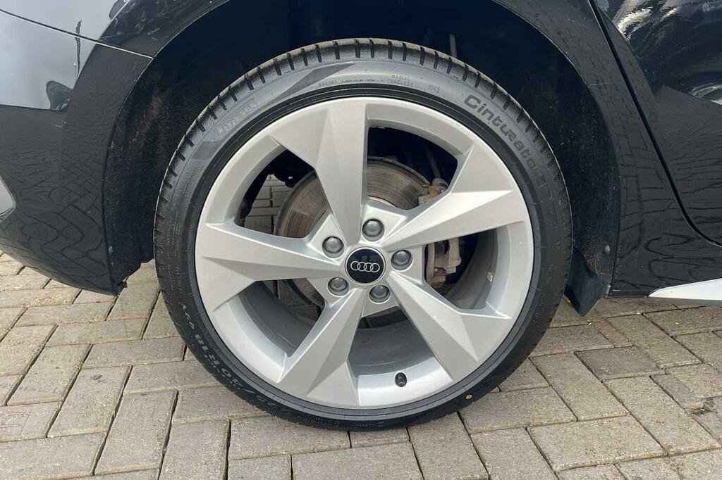 Audi A3 Sportback O S Line 40 Tfsi E 204 Ps S Tronic HG73CDX Black #5