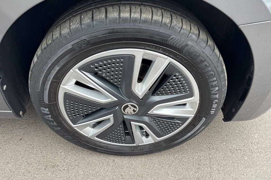 Skoda Fabia 1.0 Tsi 110 Se L RK22VTM Grey #5