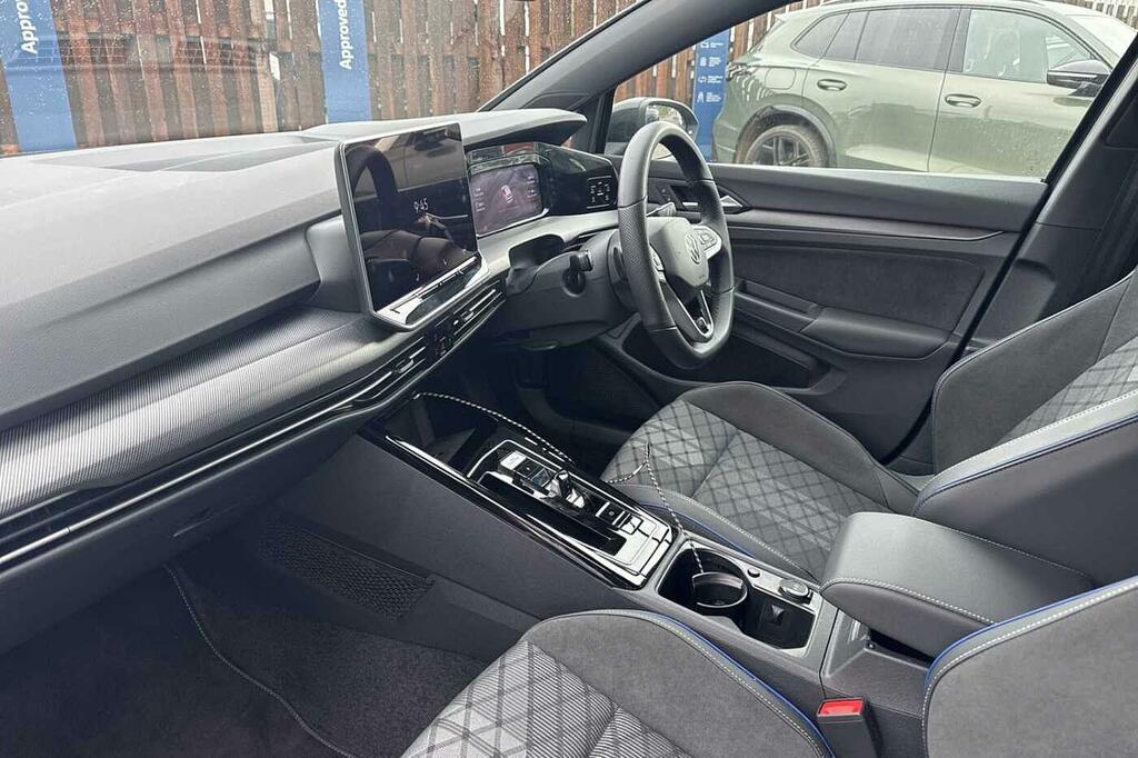 Volkswagen Golf 2.0 Tdi 150 Black Edition Dsg WJ26DFU Grey #2