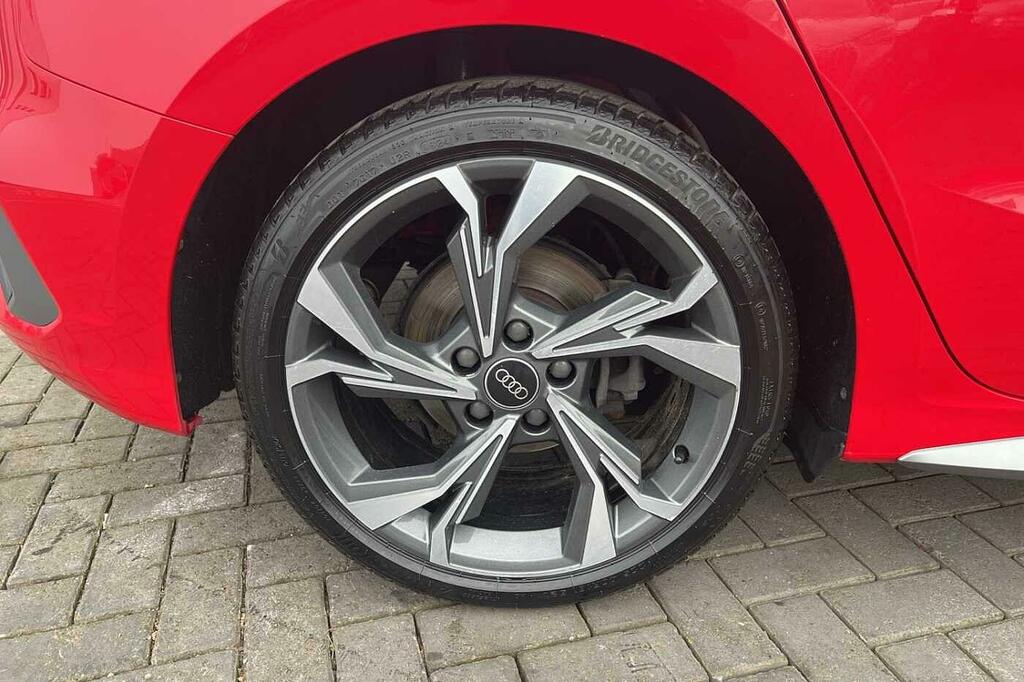 Audi A3 Sportback S Line 35 Tfsi 150 Ps 6-Speed HG23KZA Black #5