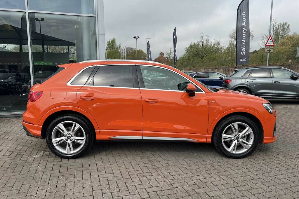 Audi Q3 S Line 35 Tfsi 150 Ps S Tronic HG73KYP Orange #4