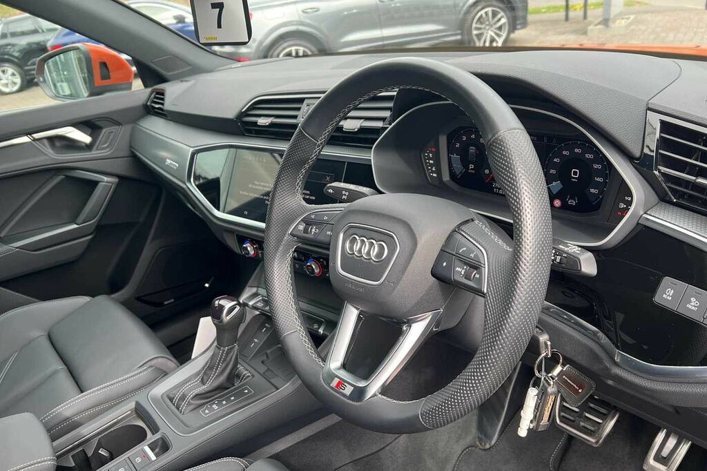 Audi Q3 S Line 35 Tfsi 150 Ps S Tronic HG73KYP Orange #6