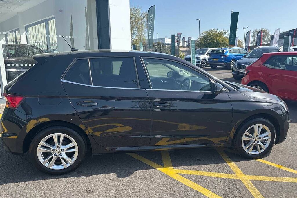 Skoda Fabia 1.0 Tsi 116 Se L Dsg KO24YTP Black #4