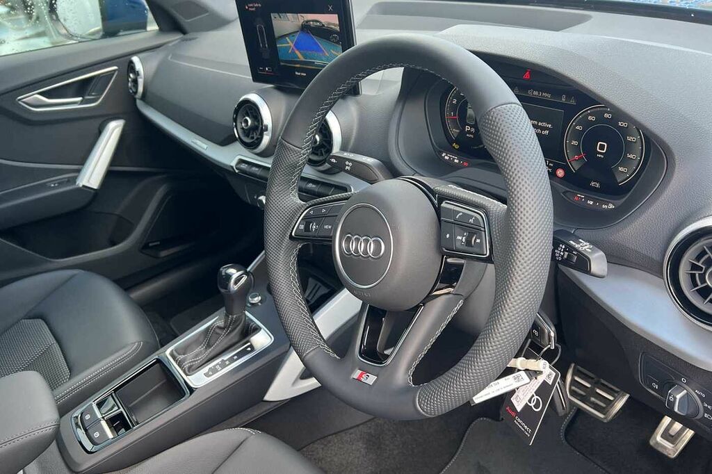 Audi Q2 S Line 35 Tfsi 150 Ps S Tronic HJ26LPN Blue #6