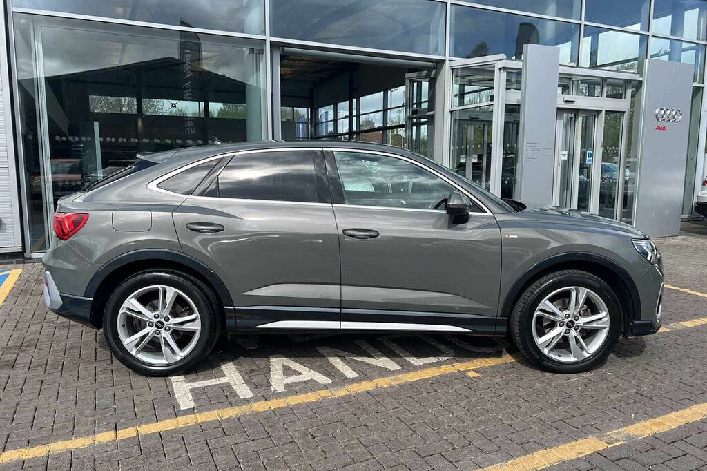 Audi Q3 S Line 35 Tfsi 150 Ps S Tronic HF73VDJ Grey #4