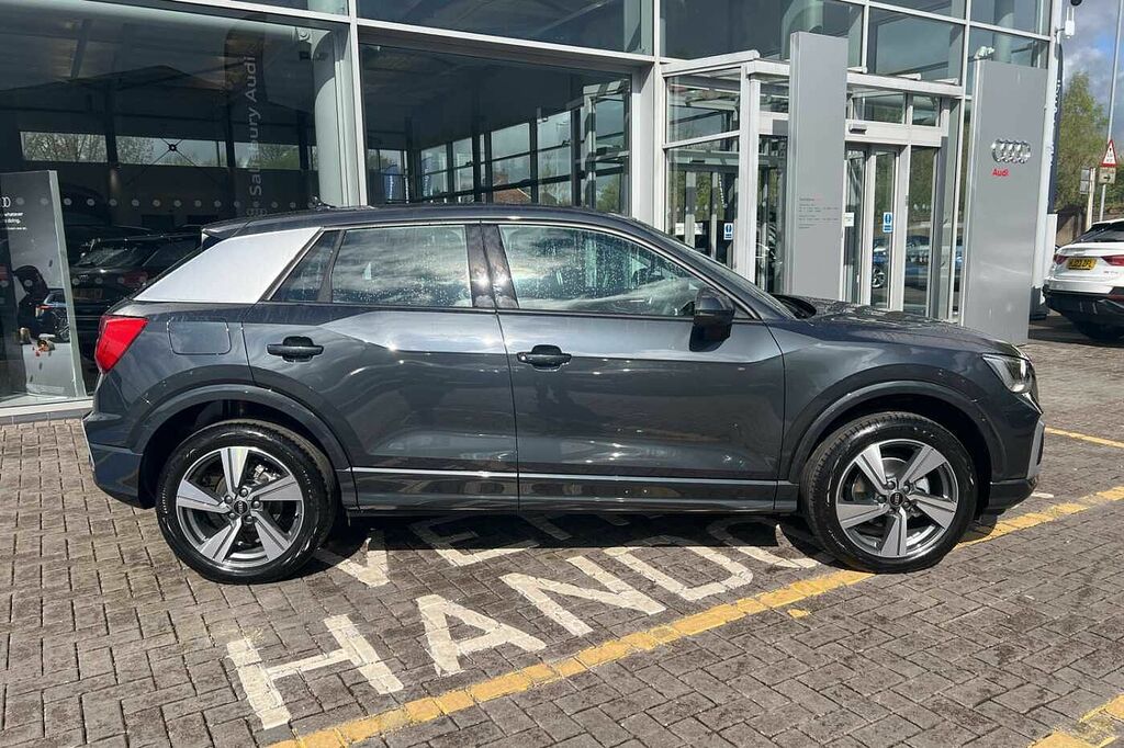 Audi Q2 Sport 35 Tfsi 150 Ps S Tronic HJ26LNW White #4