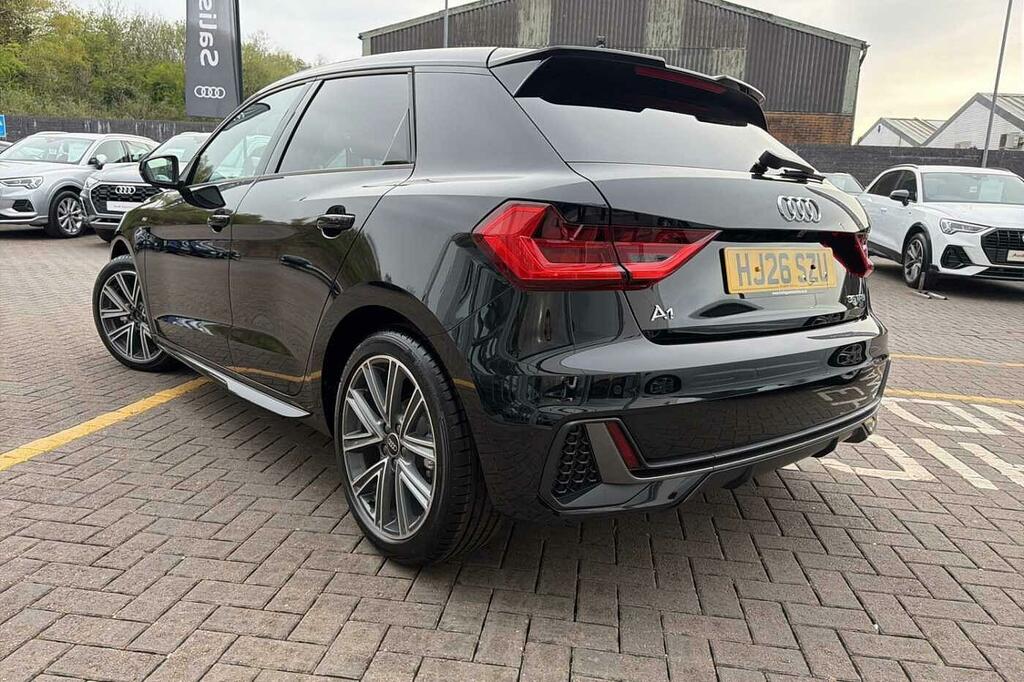 Audi A1 S Line 35 Tfsi 150 Ps S Tronic HJ26SZU Black #3