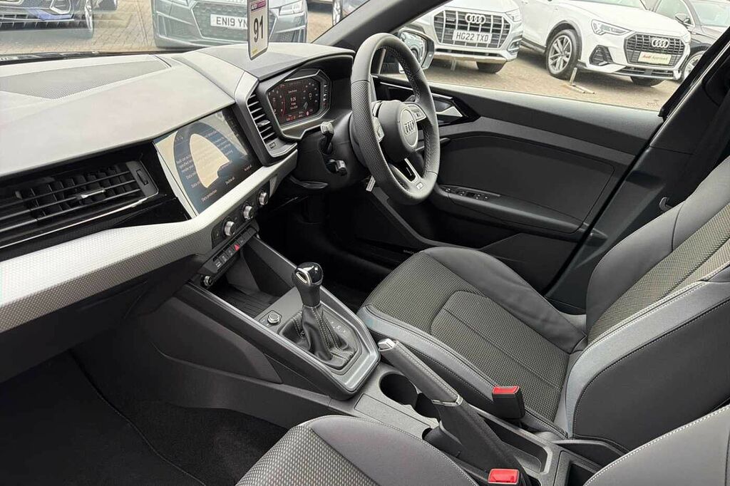 Audi A1 S Line 35 Tfsi 150 Ps S Tronic HJ26SZU Black #2