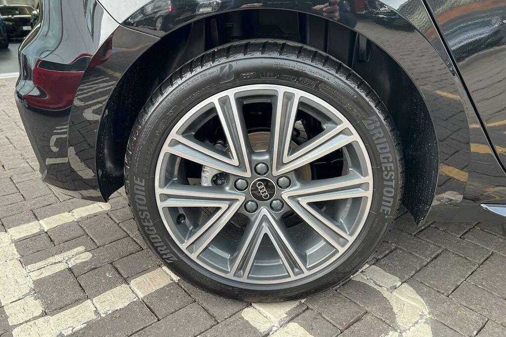 Audi A1 S Line 35 Tfsi 150 Ps S Tronic HJ26TZM Black #5