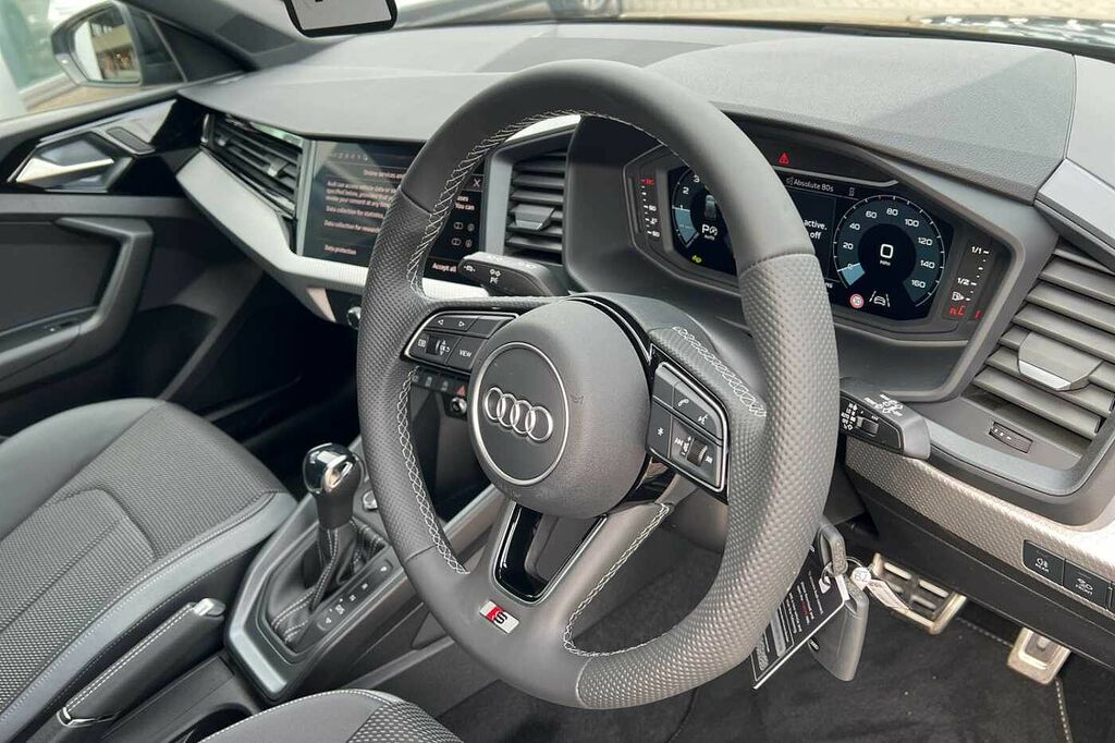 Audi A1 S Line 35 Tfsi 150 Ps S Tronic HJ26TZM Black #6
