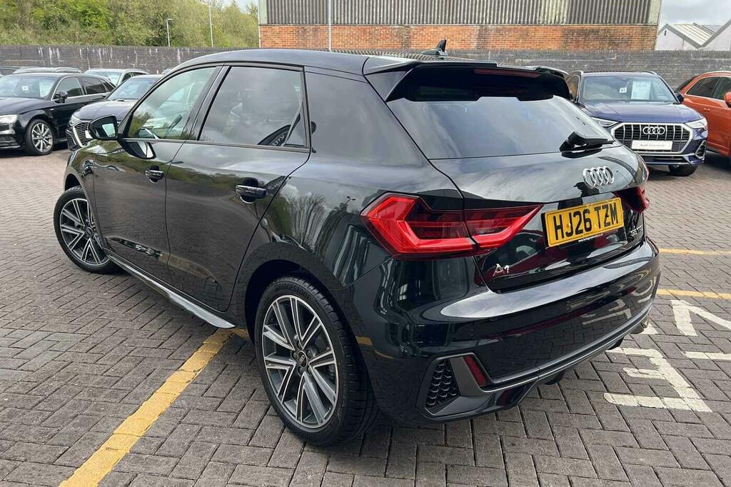 Audi A1 S Line 35 Tfsi 150 Ps S Tronic HJ26TZM Black #3