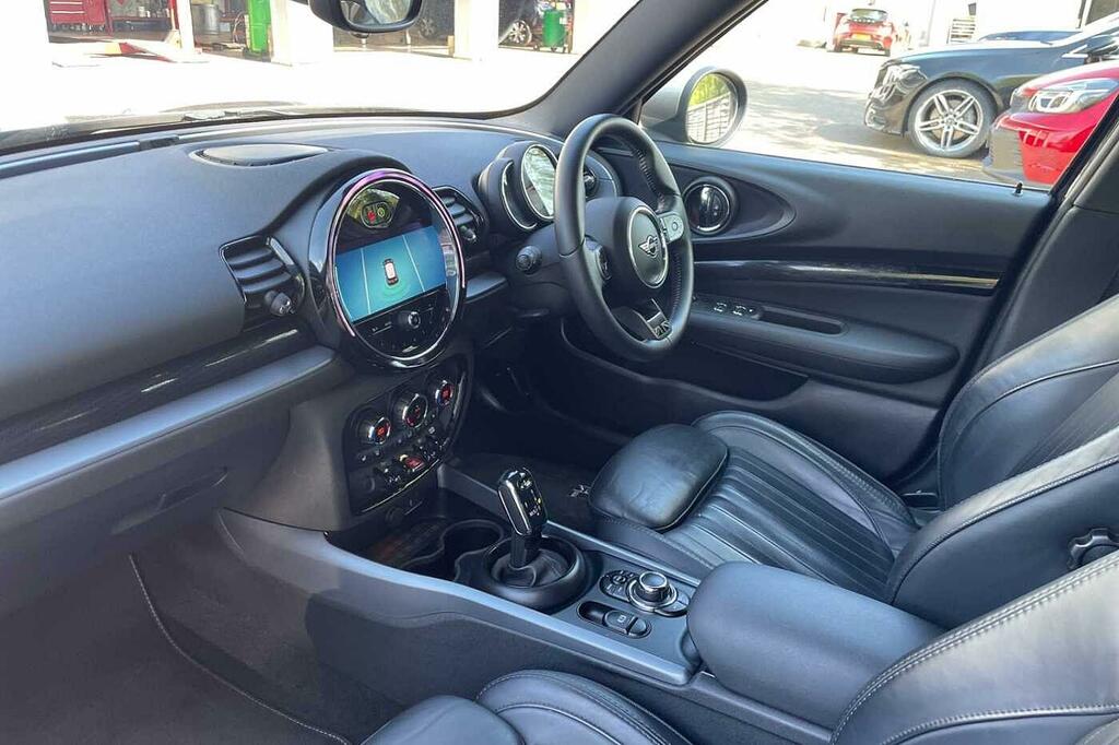 Mini Clubman 1.5 Cooper Exclusive 6Dr WG23EPU Black #2