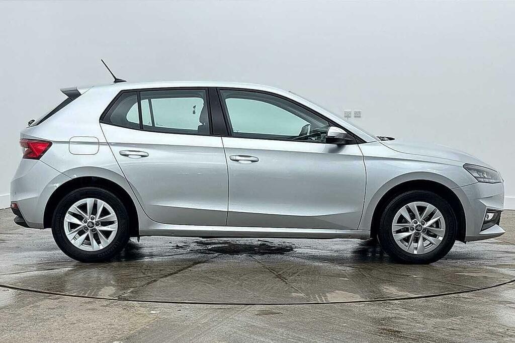 Skoda Fabia 1.0 Tsi Se Edition GL25FHJ Silver #4