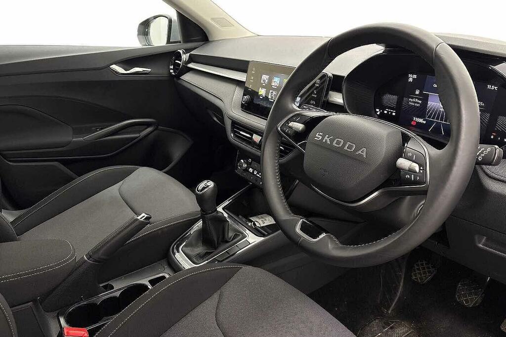 Skoda Fabia 1.0 Tsi Se Edition GL25FHJ Silver #6