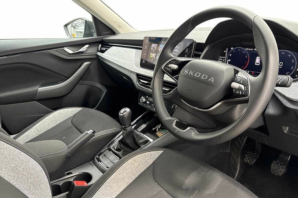 Skoda Kamiq 1.0 Tsi Se Edition GL25XGD Grey #6