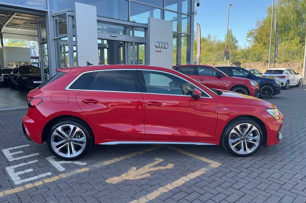 Audi A3 S Line Tfsi E 204 Ps S Tronic HJ26VTM Red #4