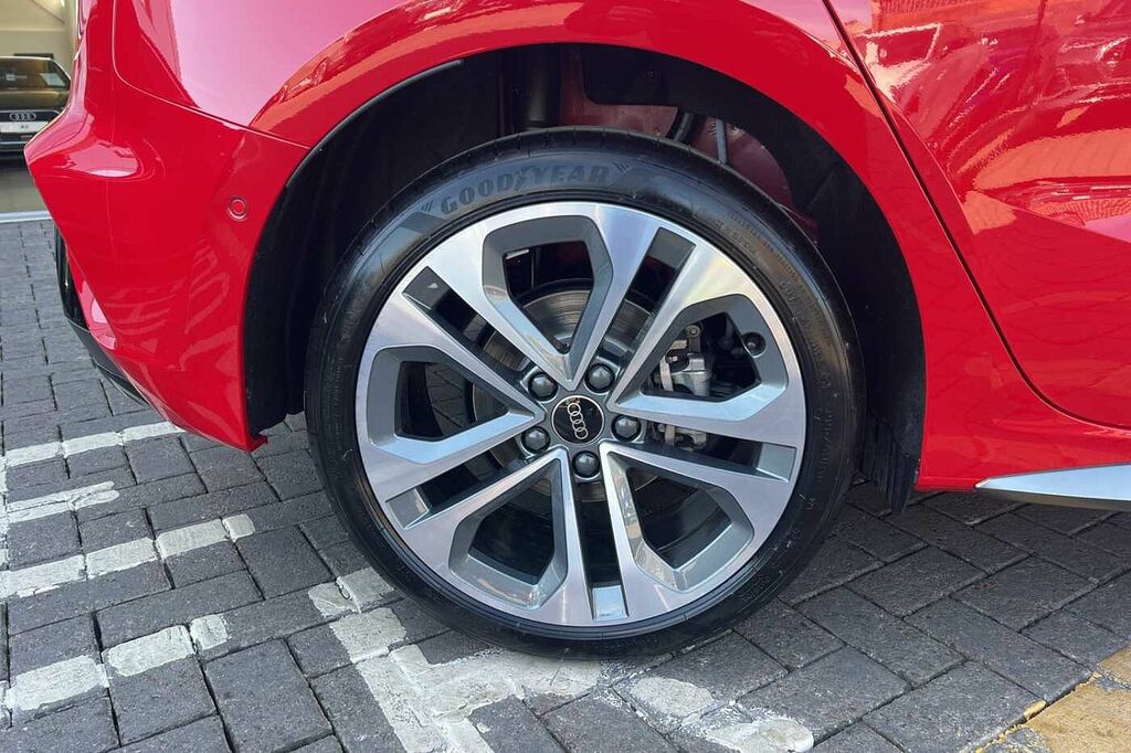 Audi A3 S Line Tfsi E 204 Ps S Tronic HJ26VTM Red #5