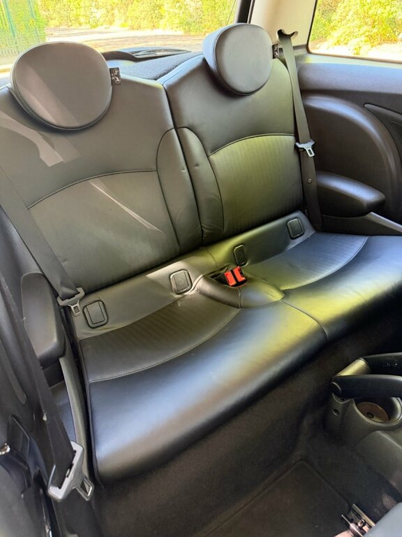 Mini Hatch 2L Cooper D Green #4