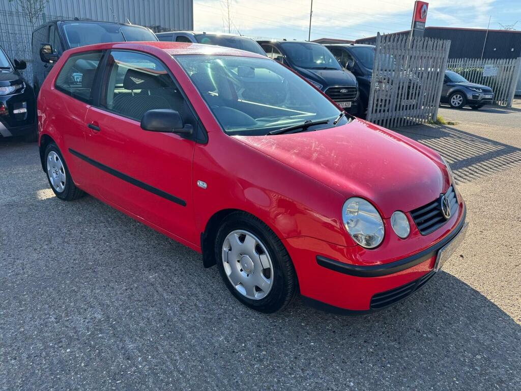 Volkswagen Polo Hatchback 1.2 E 200202 AU02NWJ Red #3