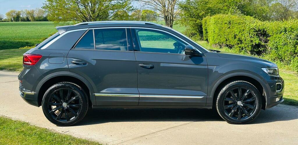 Volkswagen T-Roc Suv 1.5 Tsi Evo Sel Euro 6 Ss 201919 VN19YTT Grey #2