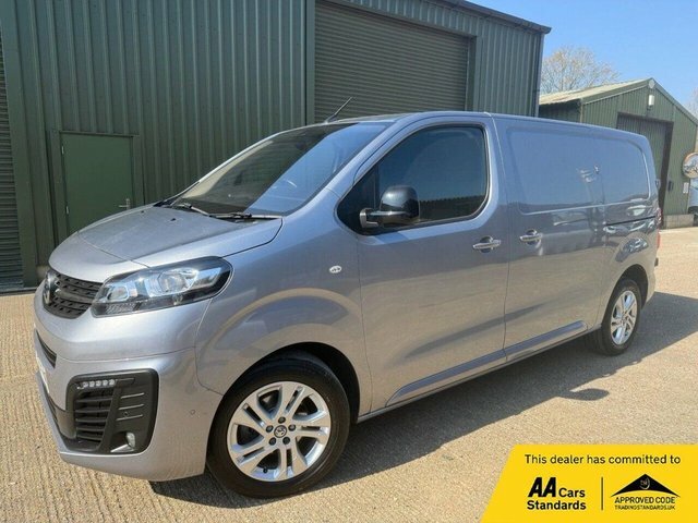 Vauxhall Vivaro 2.0 Turbo D 3100 Elite Panel Van 6Dr L Grey