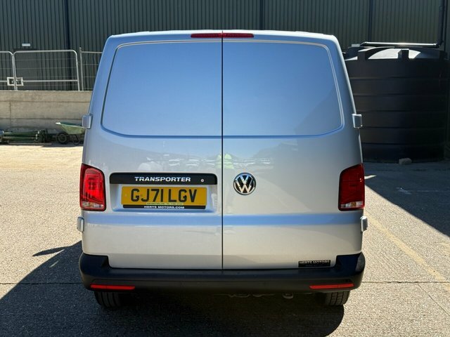 Volkswagen Transporter 2.0 Tdi T28 Startline Panel Van GJ71LGV Silver #6