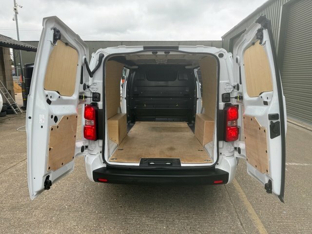 Peugeot Expert 1.5 Bluehdi 1000 Asphalt Premium Long Panel Van MT73AEN White #3