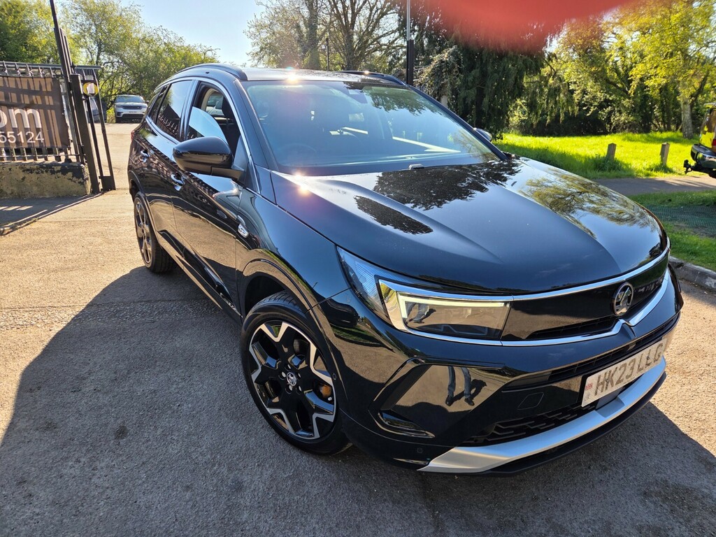 Vauxhall Grandland 1.5 Turbo D Elite Black
