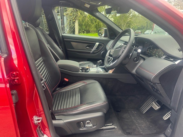 Land Rover Discovery Sport 1.5 P300e R-dynamic Se 5 Seat DY22HSD Red #6